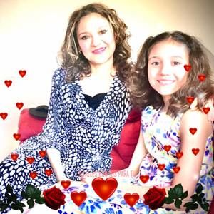 Meet your Posher, Iris